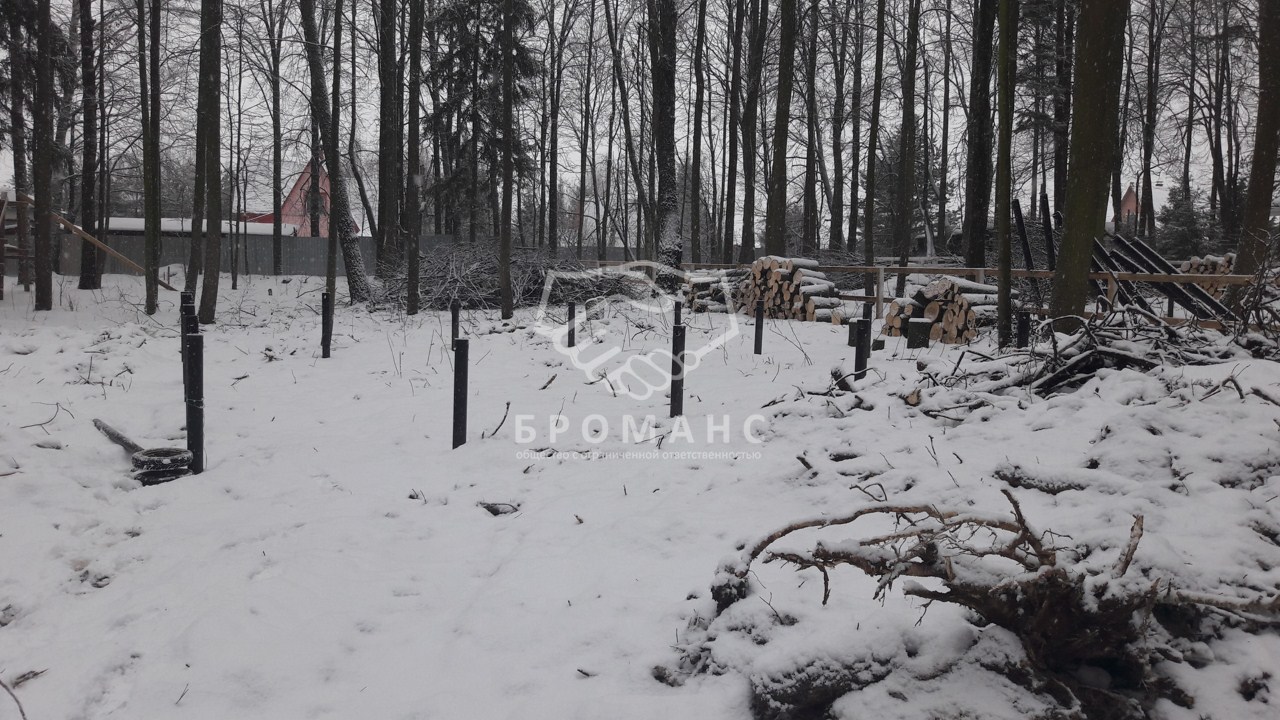 Свайно винтовой фундамент под каркасник в Солнечногорске