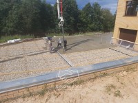 Подача бетона бетононасосом