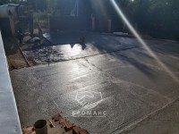Работа по заливке бетона на парковку